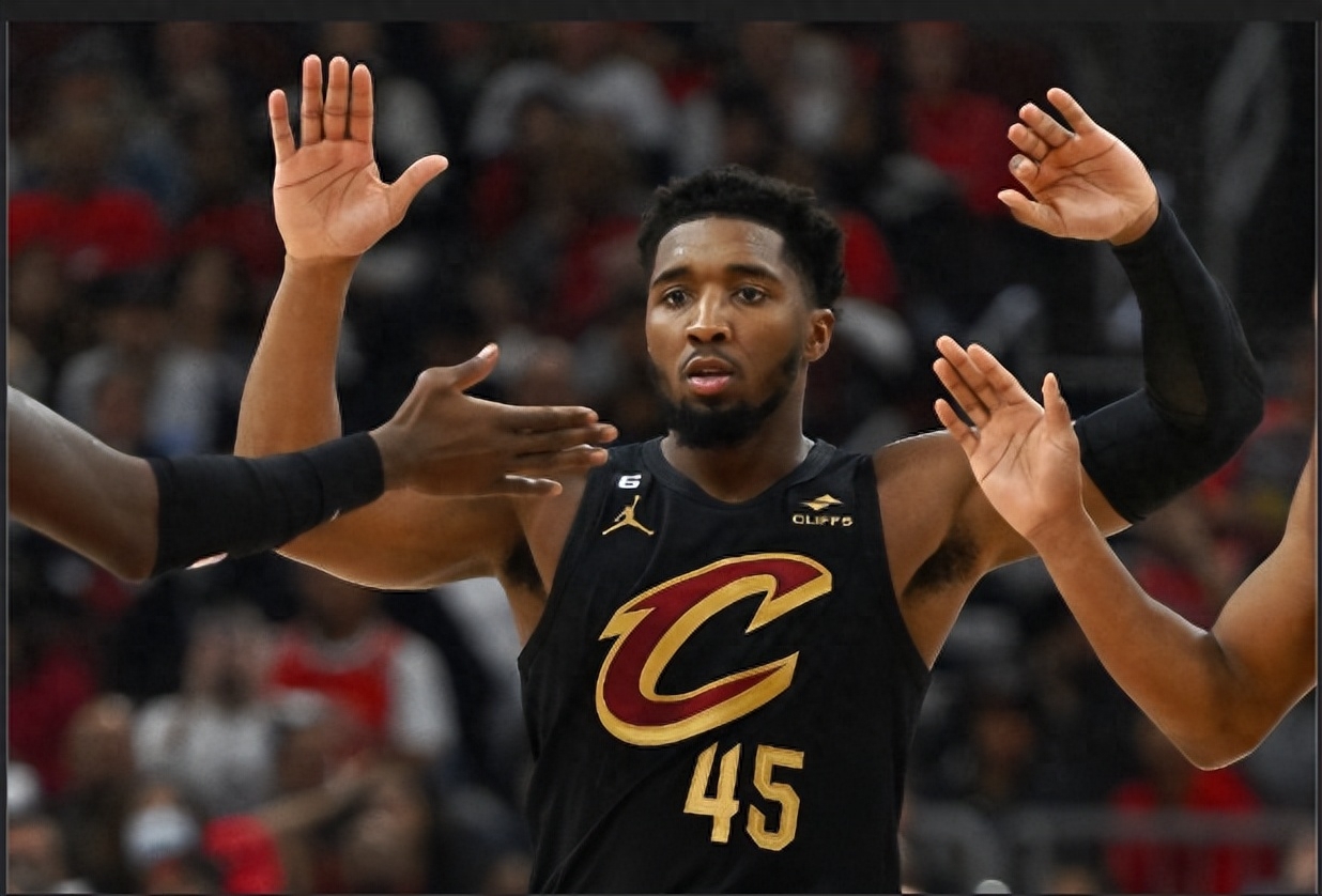 OD体育平台-纽约尼克斯内部会议纪要流出:赛后刷新队史纪录,欧超杯使命明确,纪律约束更严格的简单介绍