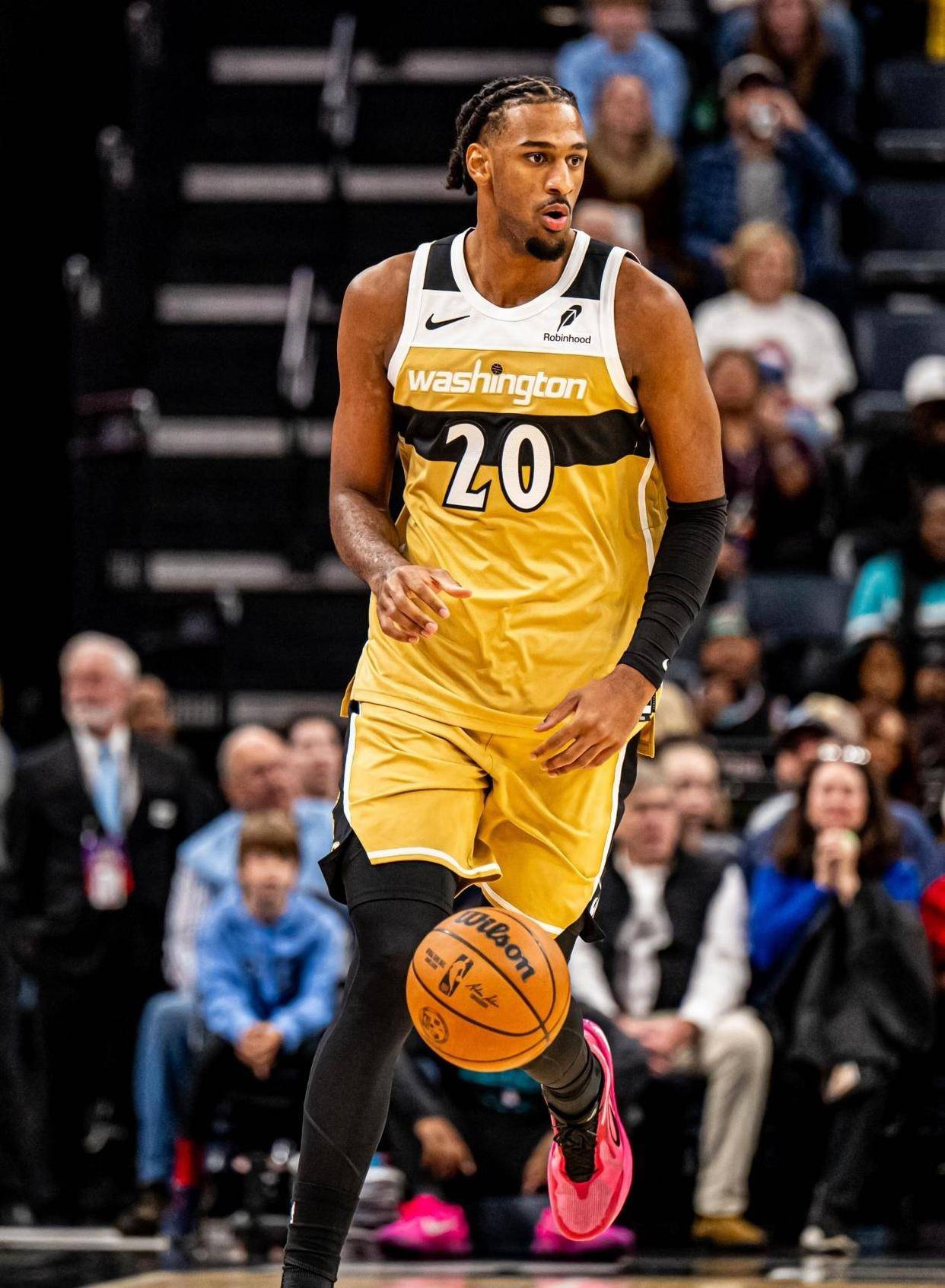 OD体育-关于丹佛掘金训练开放日，赛后主帅复盘引欢呼，CBA季后赛在即，数据趋势出现新变化的信息